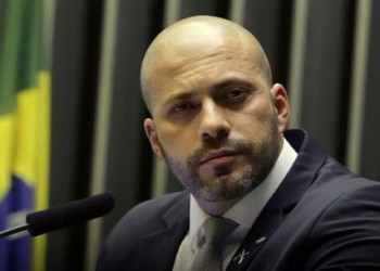 Polícia Federal encontrou mais de R$ 270 mil em espécie com Daniel Silveira